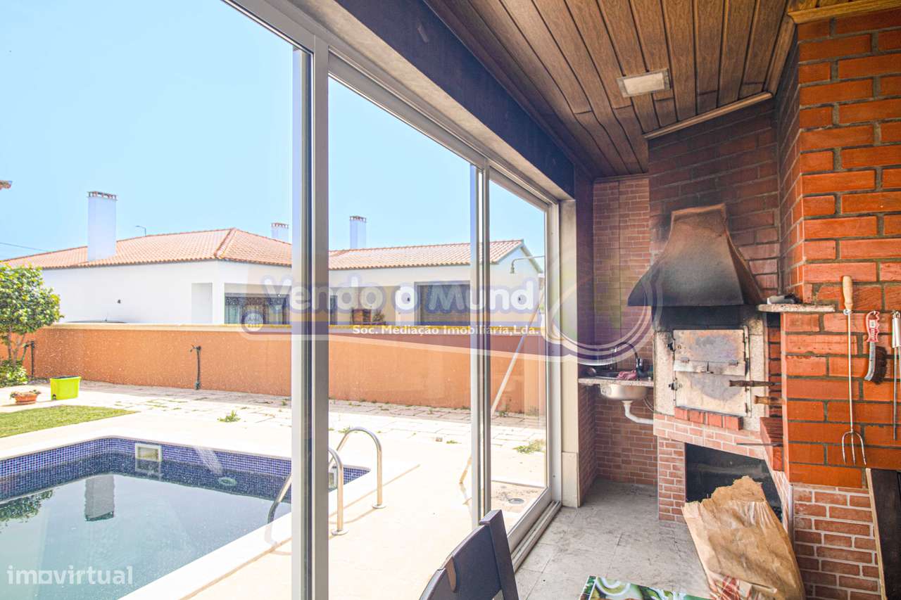 Moradia T3+1 em Foros de Salvaterra (F837)-55