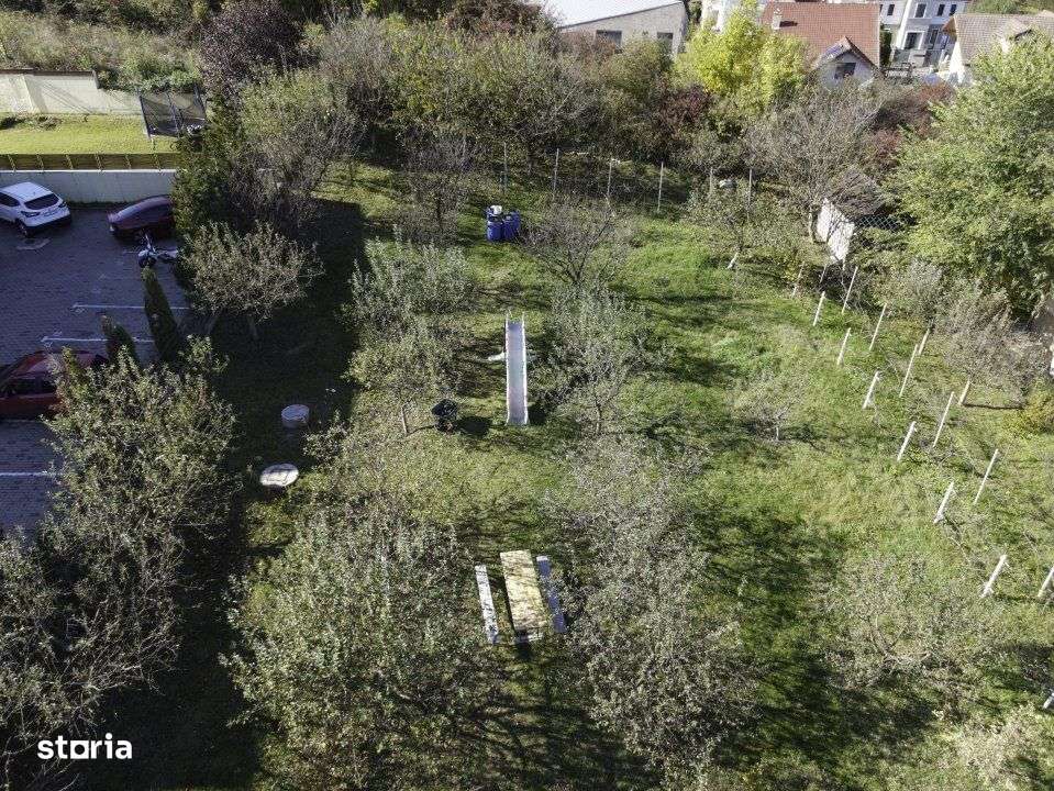 Repozitionare de pret - Vanzare imobil sediu de firma – Teren Genero - Imagine principală: 5/18