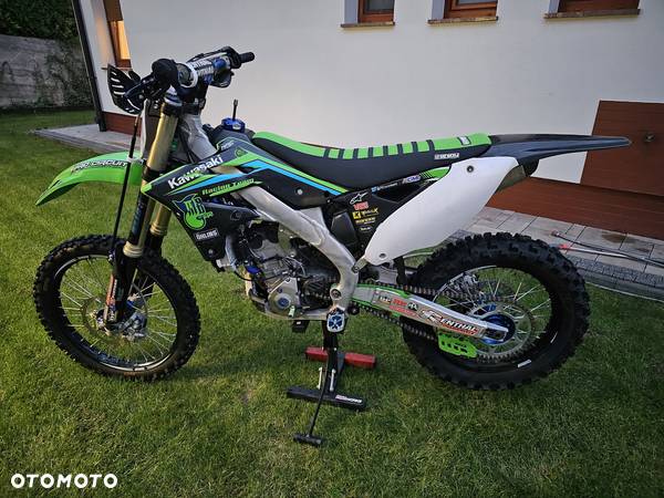 Kawasaki KX - 4