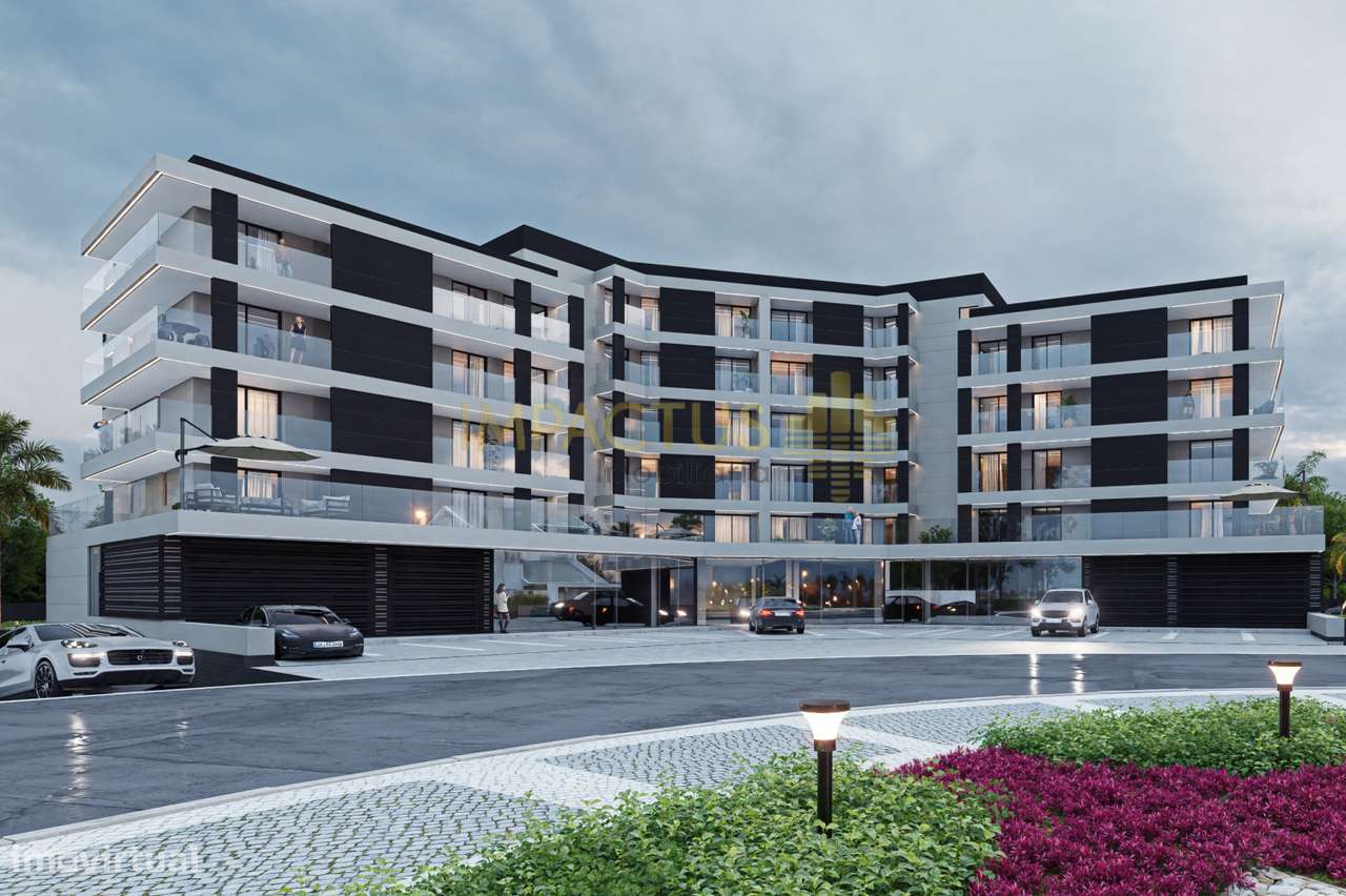 Apartamento T4 em Pedrouços-11