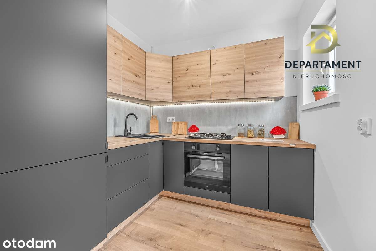 4 pokojowe mieszkanie Centrum z balkonem-3