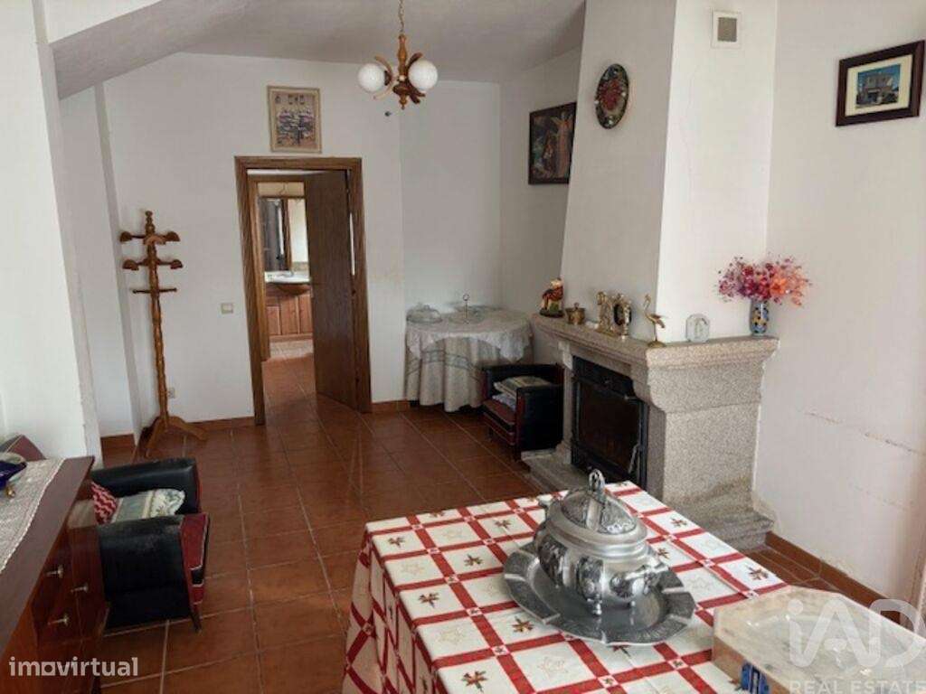 Casa / Villa T5 em Vila de Ala de 206,00 m2 - Grande imagem: 5/19