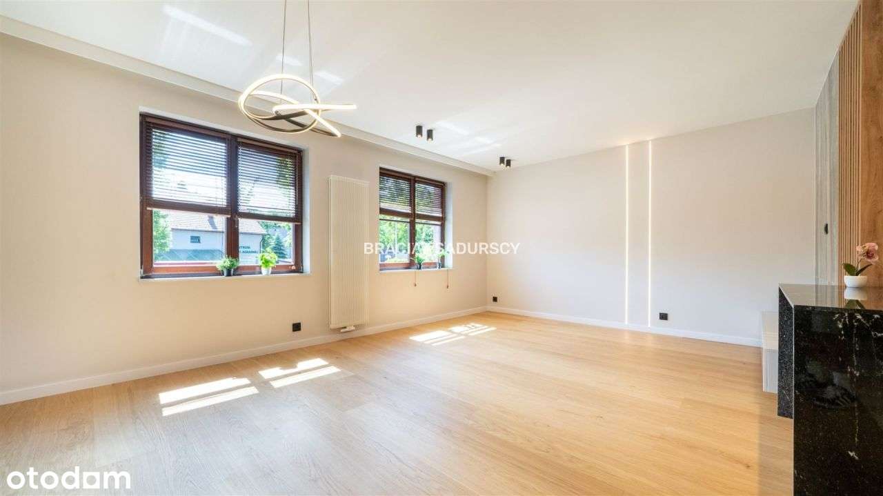 Wola Justowska apartament z miejscem postojowym-16