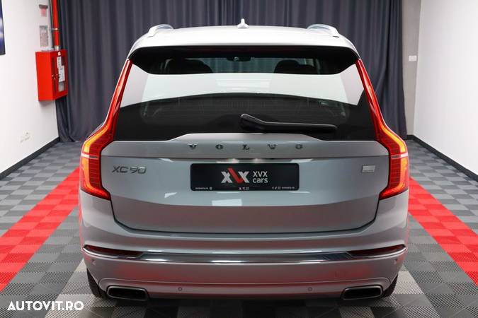 Volvo XC 90 T8 AWD Twin Engine Geartronic Momentum - 12