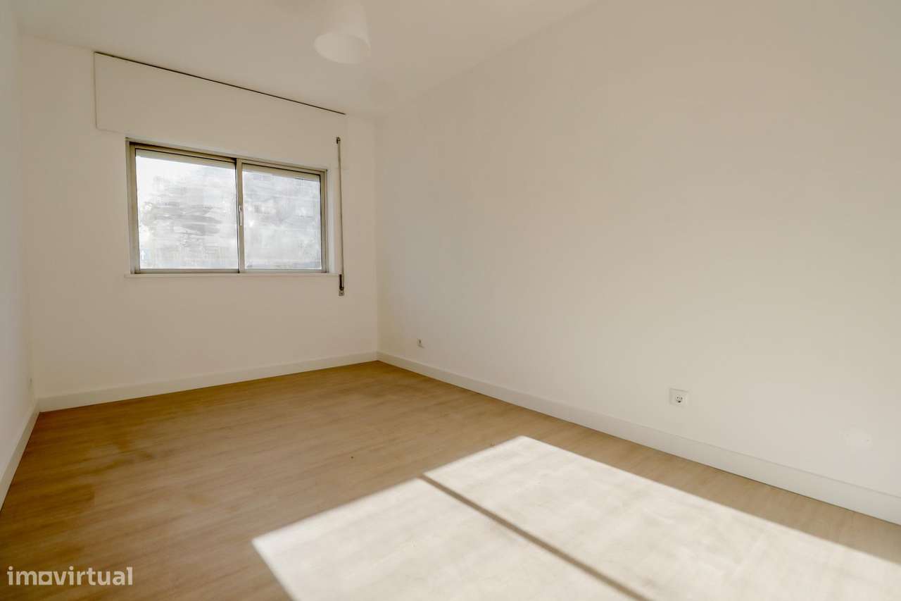 ATENÇÃO: Apto T3 remodelado Av. da Boa Vista, Bessa Leite - Porto-19