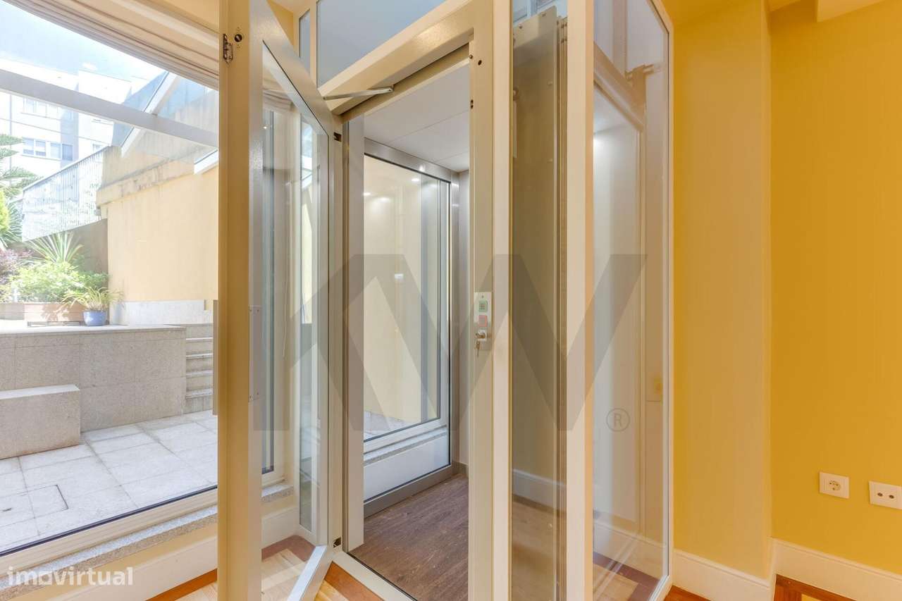 Moradia T3 – Jardim de Arca D’ Água - Porto - Grande imagem: 2/60