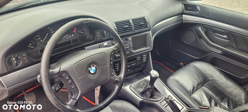 BMW Seria 5 535i - 7