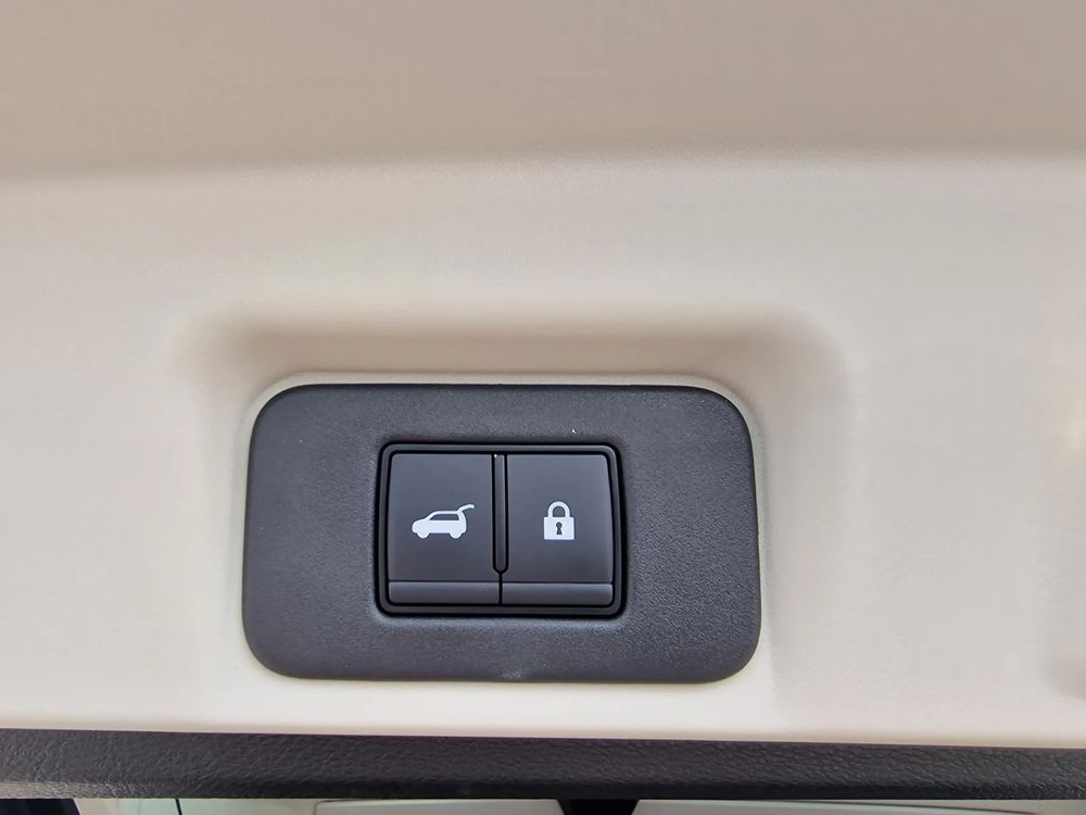 EVOLVE 87 kWh 306 KM 4WD e-4ORCE możliwość dotacji