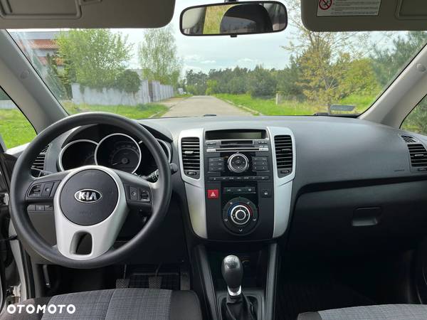 Kia Venga 1.4 M - 8