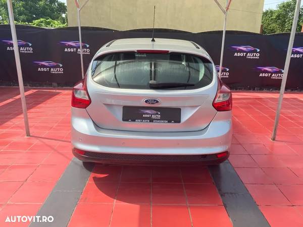 Ford Focus - 6