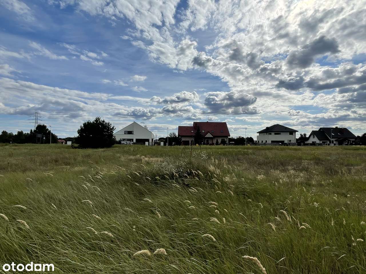 Działka  1652 m2 w pełni uzbrojona z dojazdem z dwóch stron