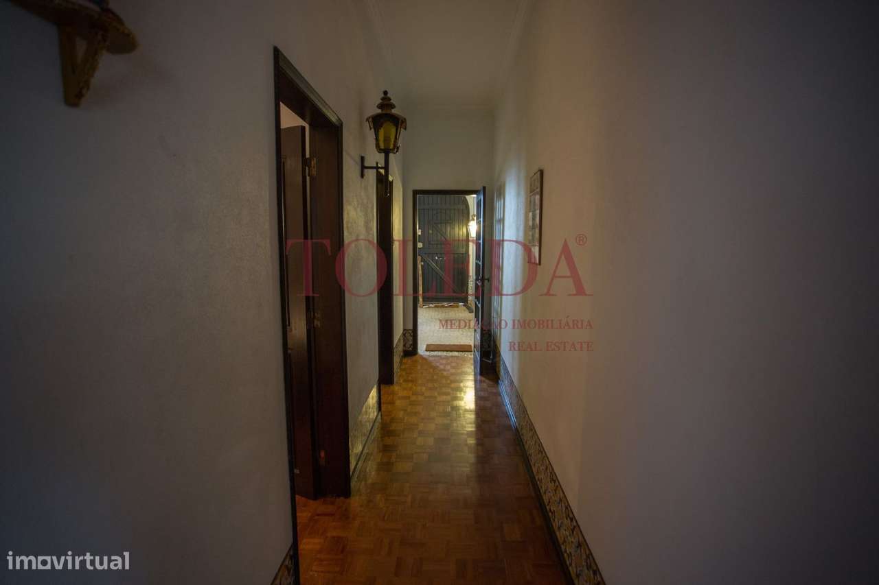 Moradia T7 em Almeirim-46