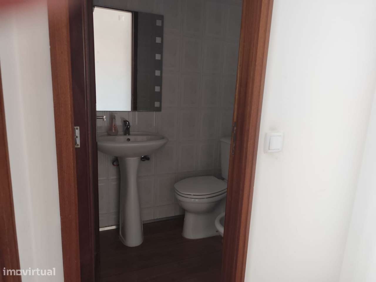 T2 Junto Avenida da Republica V.N.Gaia (Box Fechada)-SD/04600/MH - Grande imagem: 5/12