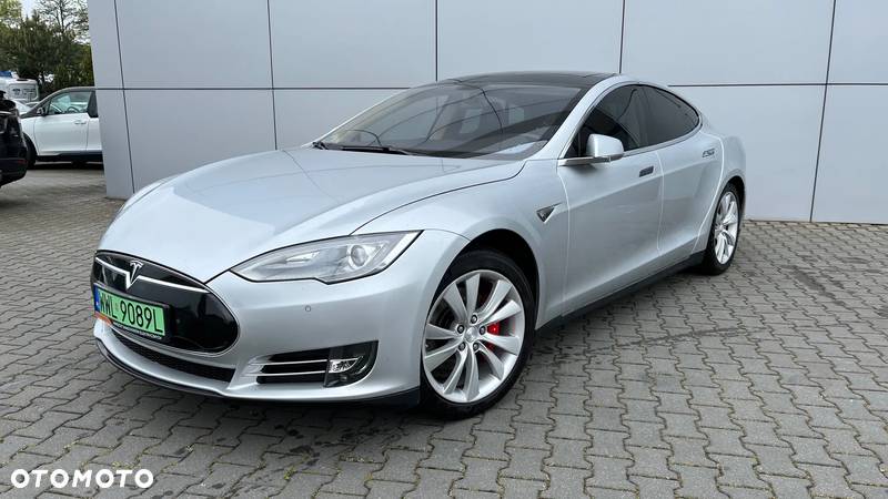 Tesla Model S D - 2