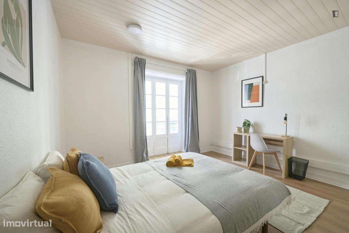 Quarto - localizado em Avenida da Liberdade Lisbon - Grande imagem: 4/9