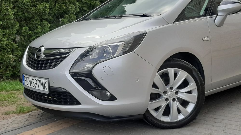 Opel Zafira C Tourer 2.0 CDTI Automatik Edition 2012
