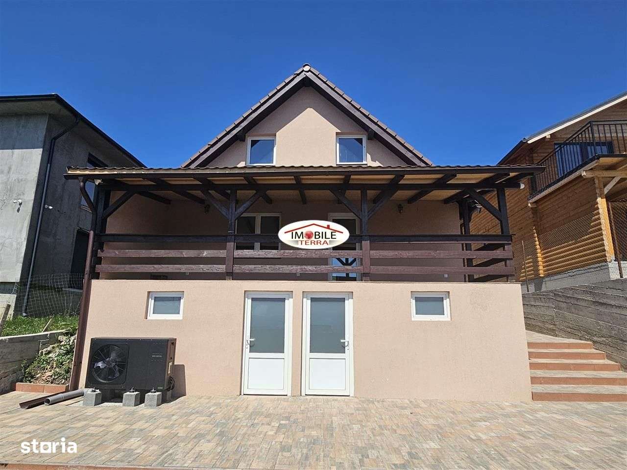 Casa noua la cheie la Sura Mare-14