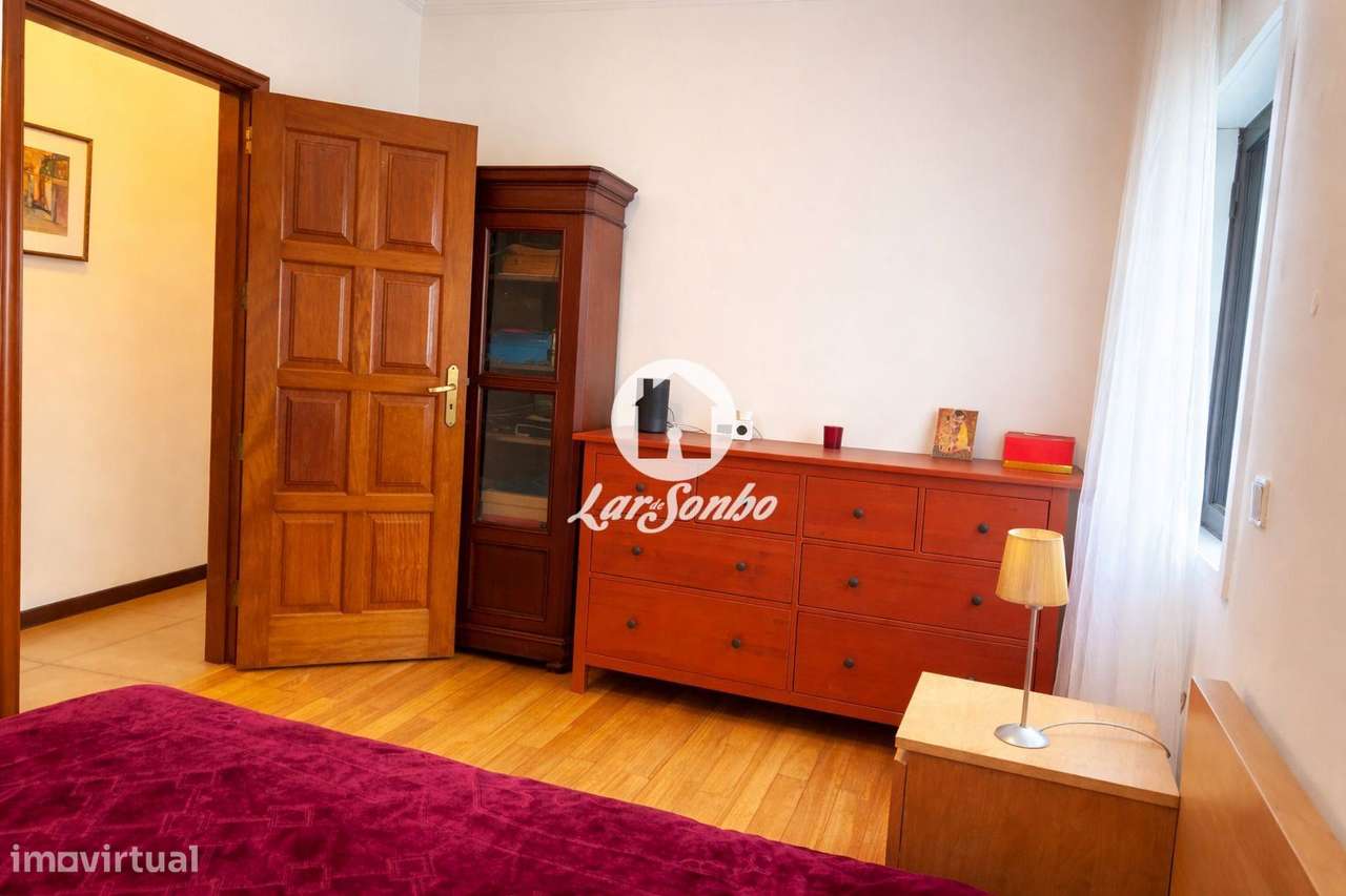 Apartamento T3 na Póvoa de Varzim com vista mar-12