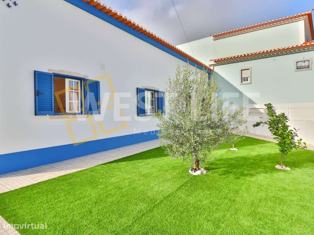 Moradia T3 com sótão convertido - Jardim e churrasqueira - A 4 MINU... - Grande imagem: 4/26