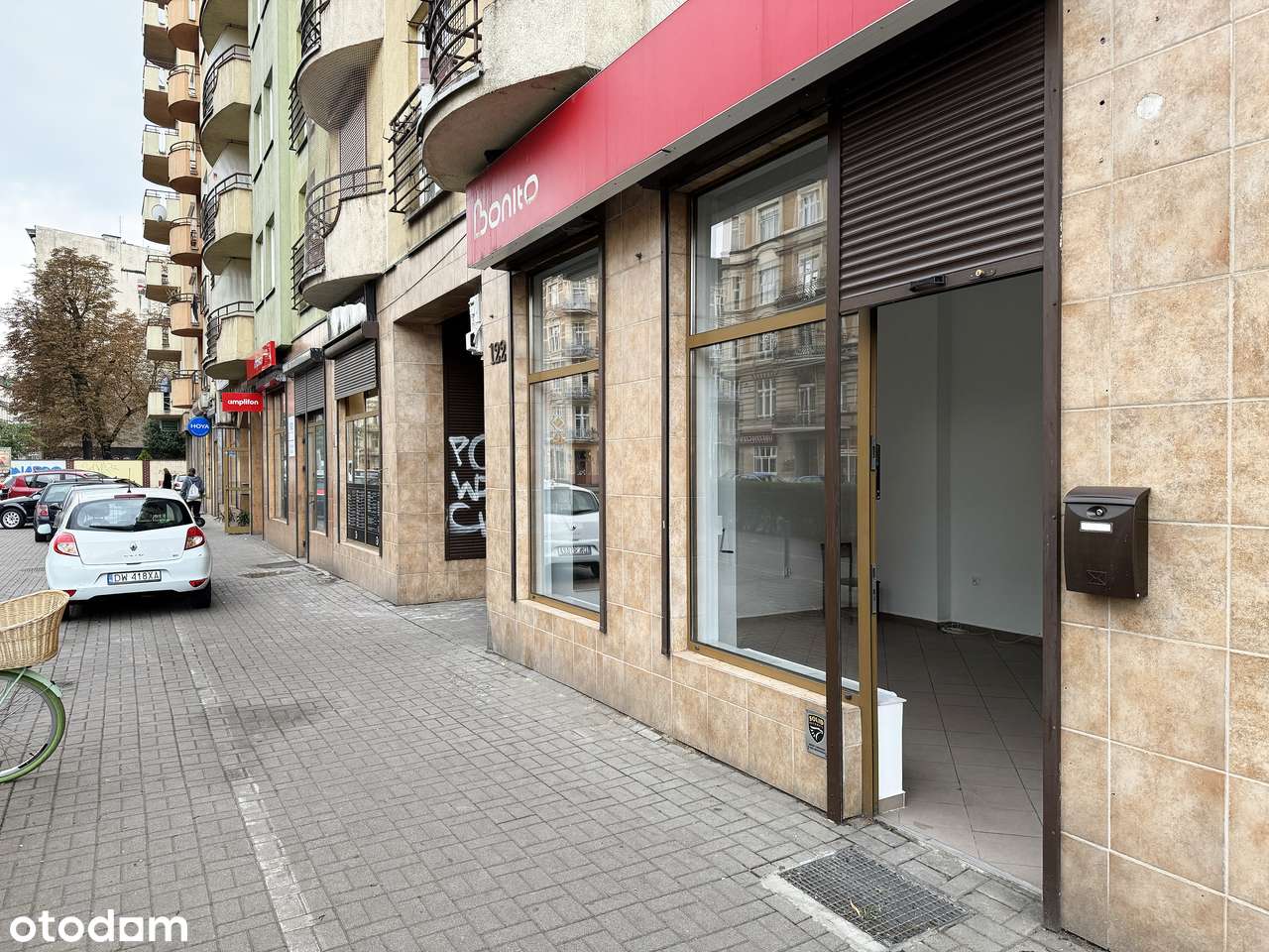 Atrakcyjny lokal z witryną przy głównej ulicy! - Pełny obrazek: 5/8