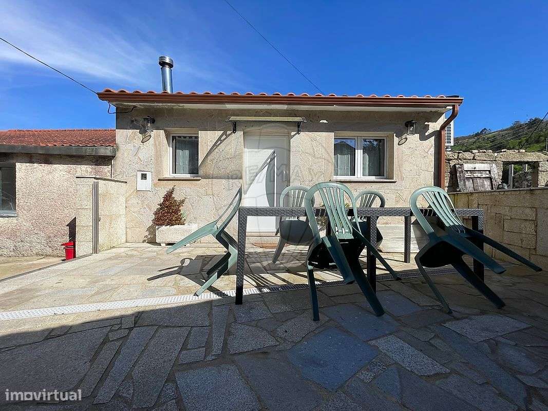 Moradia T2 para arrendamento - Grande imagem: 2/25