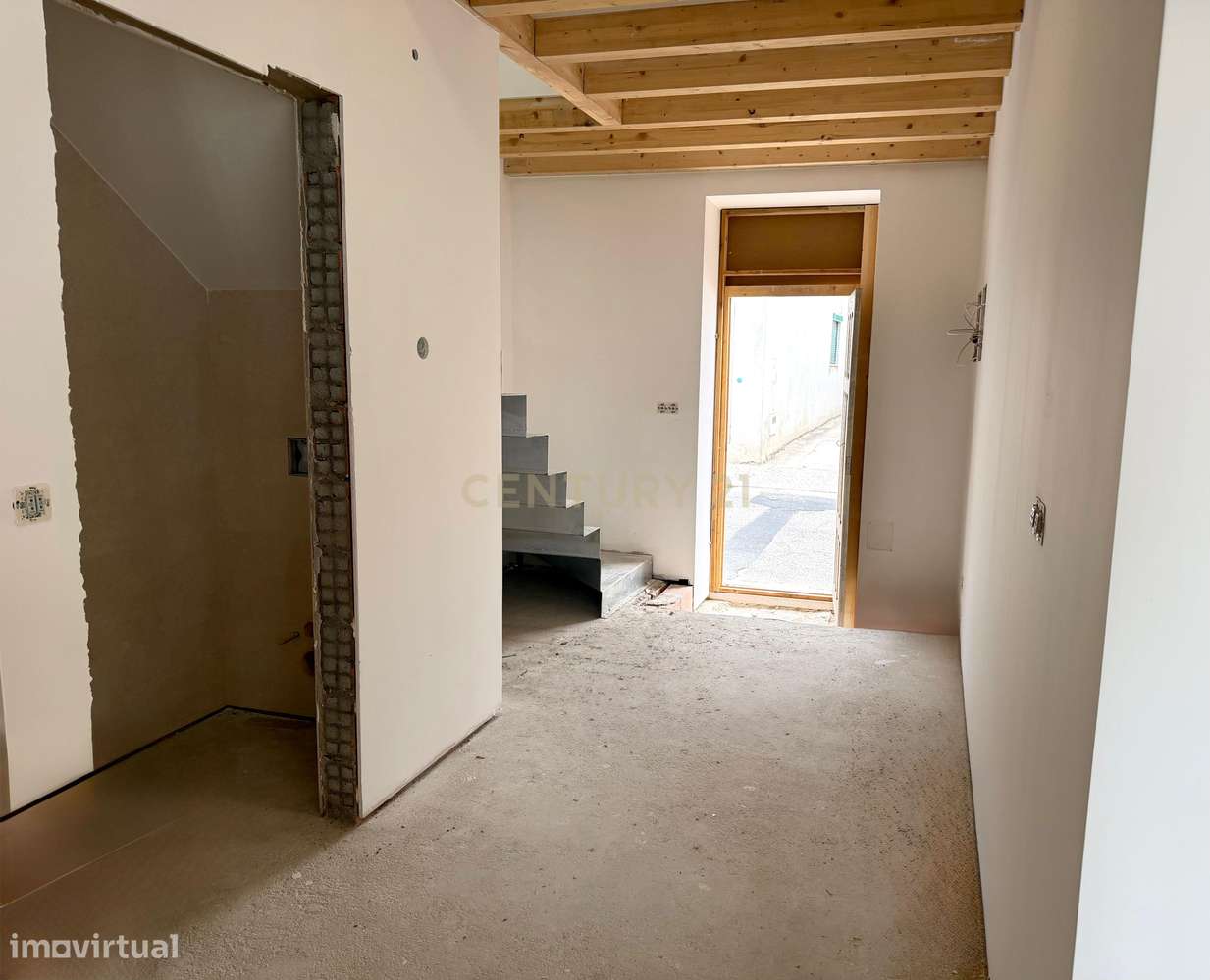 Moradia T3 totalmente remodelada | Lote 1.933m² | Alhadas, Figueira da-3