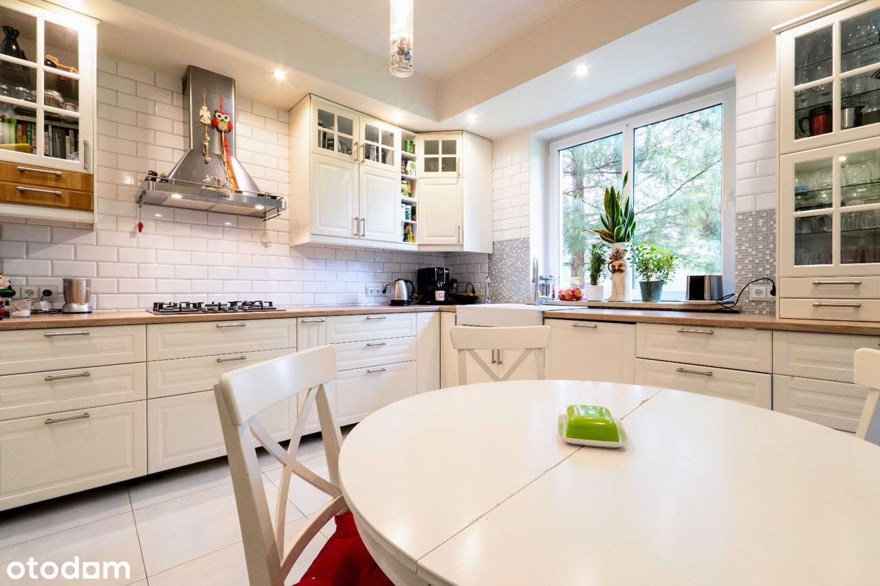 Piękny dom w otulinie Kampinoskiego Parku Narodowego - Pełny obrazek: 4/9