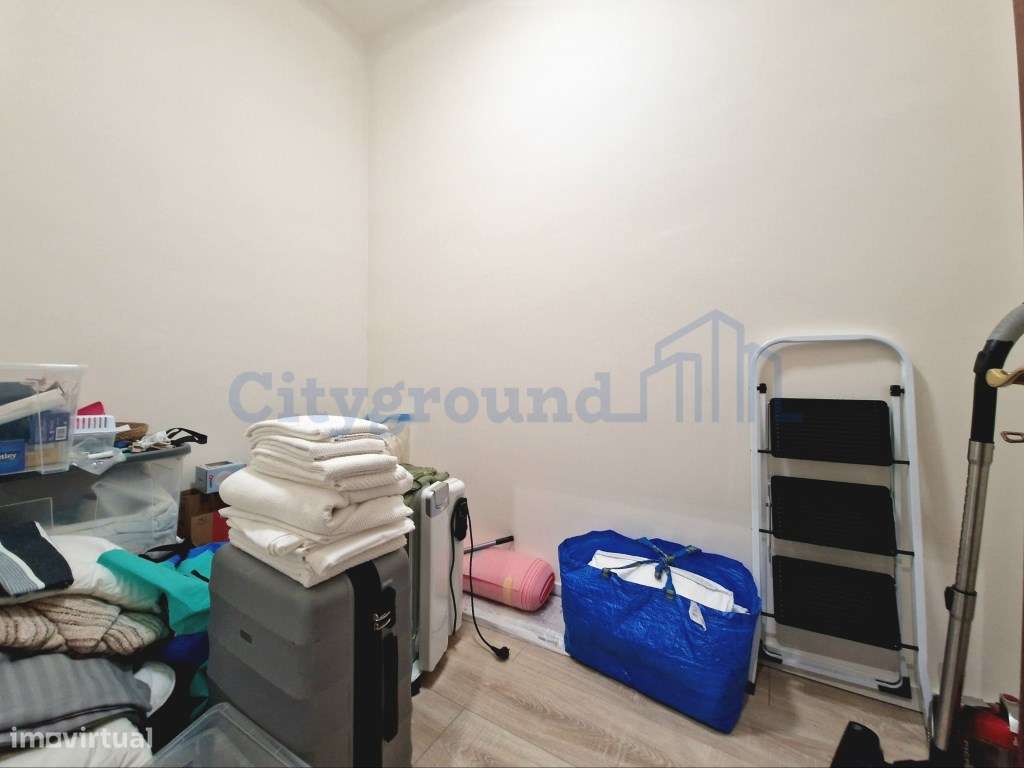 Apartamento T2+1 no centro de Moscavide-7
