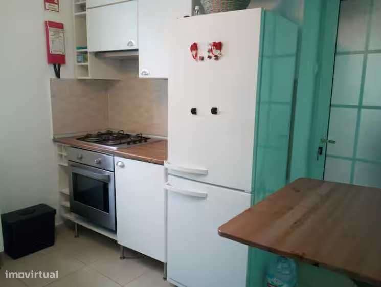 T2 Mobilado pronto a habitar com terraço e jardim em Sintra - Grande imagem: 5/12