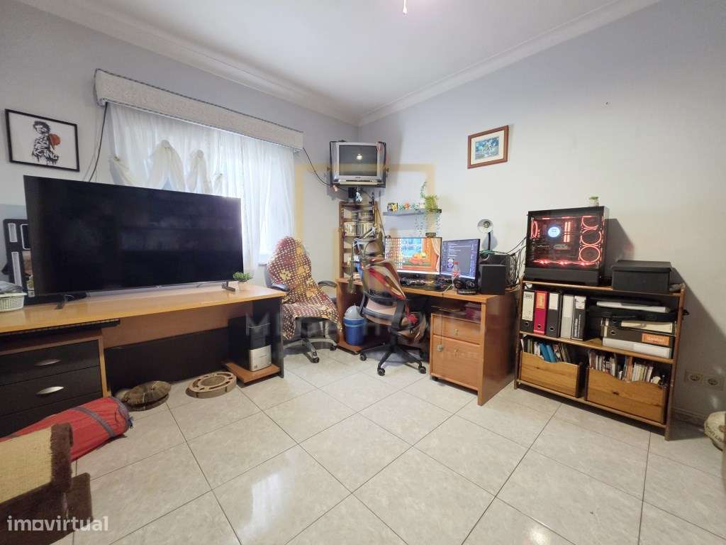 Moradia T4 de Excelência em Lagoa - Espaço, Conforto e Privacidade ...-23