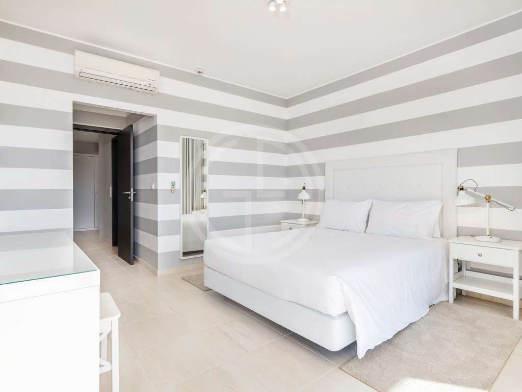 Apartamento T1 com vista Piscina em Vilamoura-8