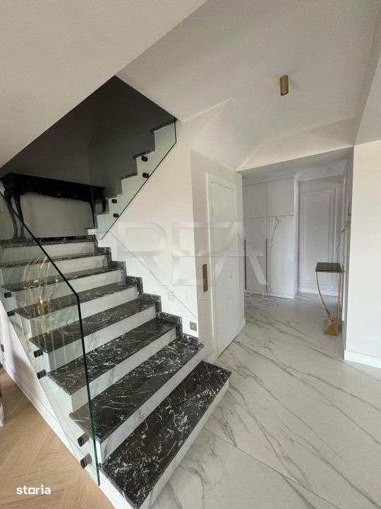 VILĂ DE LUX TIP DUPLEX– EMIL RACOVIȚĂ - Imagine principală: 4/15