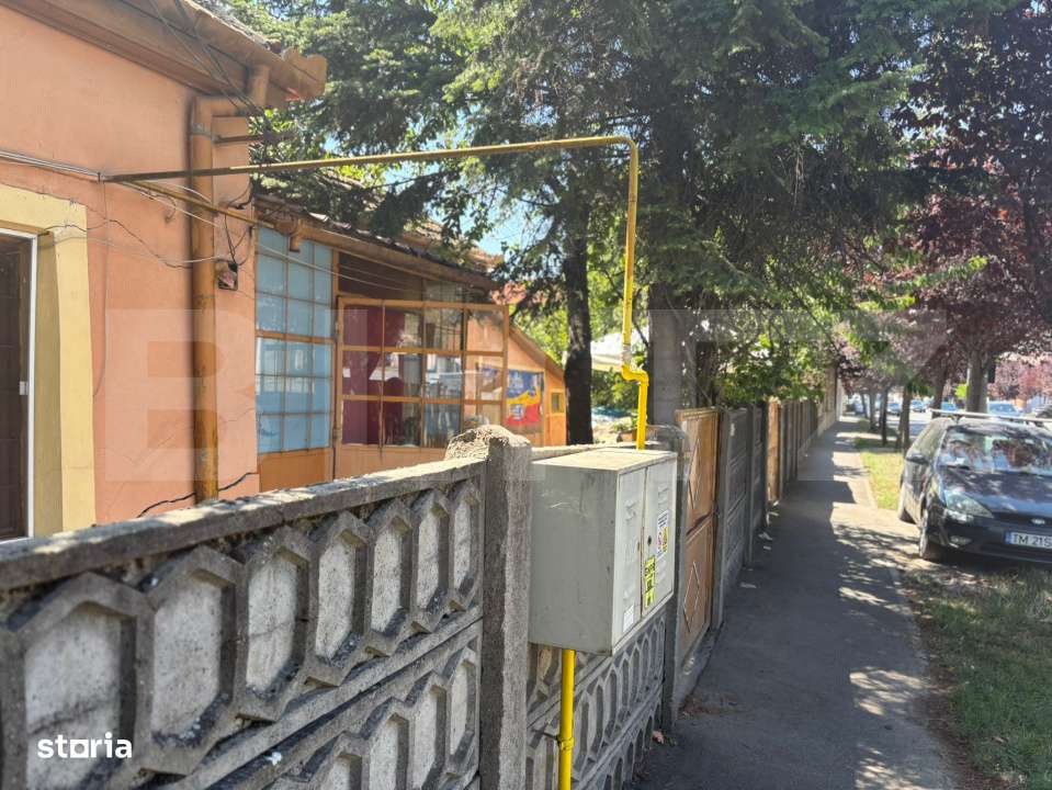 Casa individuala de vanzare, zona Mahala artera principala - Imagine principală: 5/6