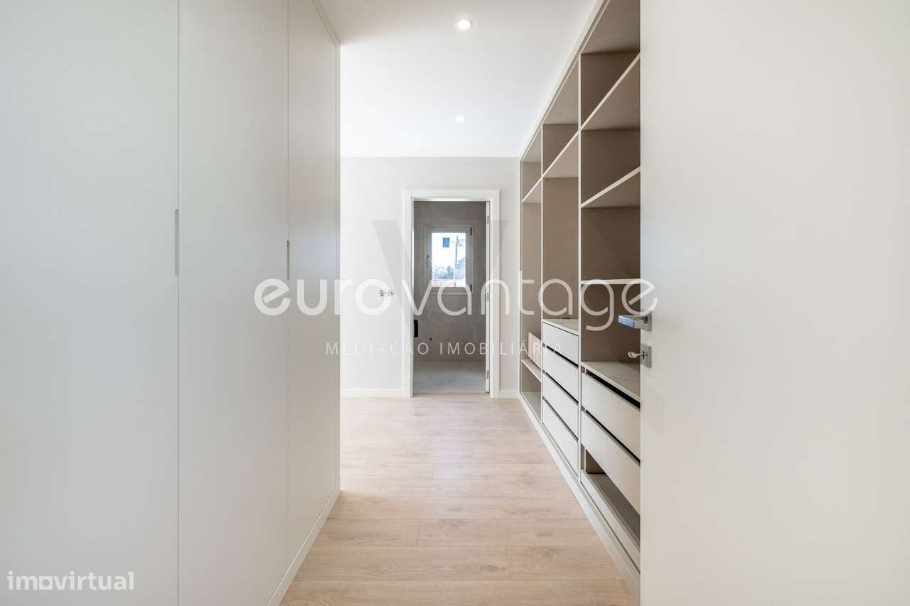 Moradia T4 | Nova | Jardoeira – Batalha-23