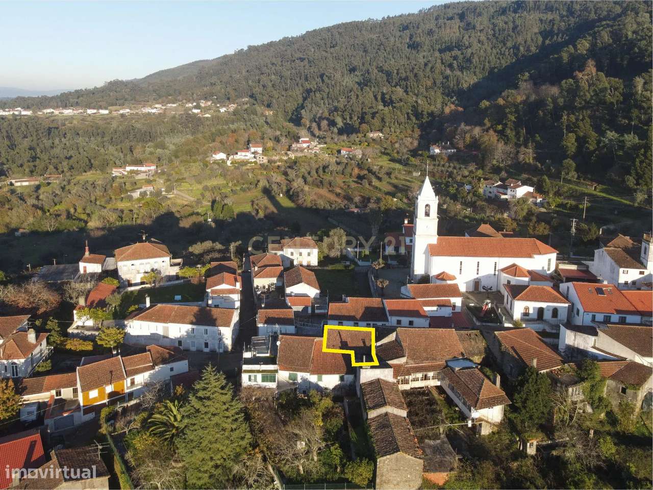 Moradia em Vila Nova - Miranda do Corvo - Grande imagem: 3/27