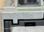 93363145 skrzynka bezpieczników Opel meriva a - 3