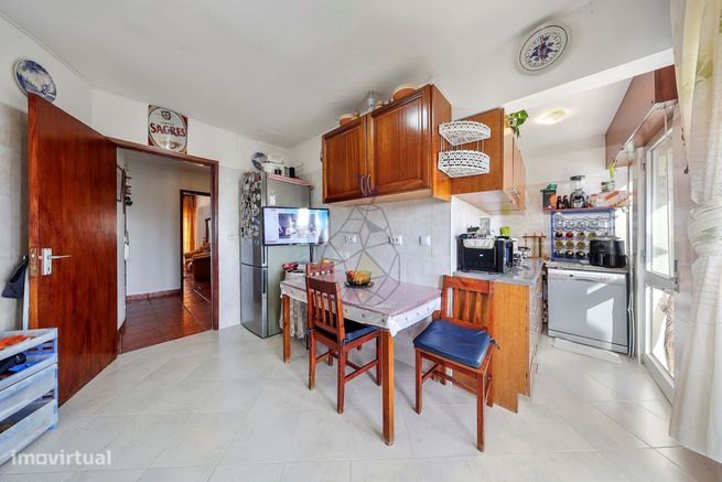 Penthouse T2 com terraço e vista panorâmica na Pedra Mourinha em Porti-13