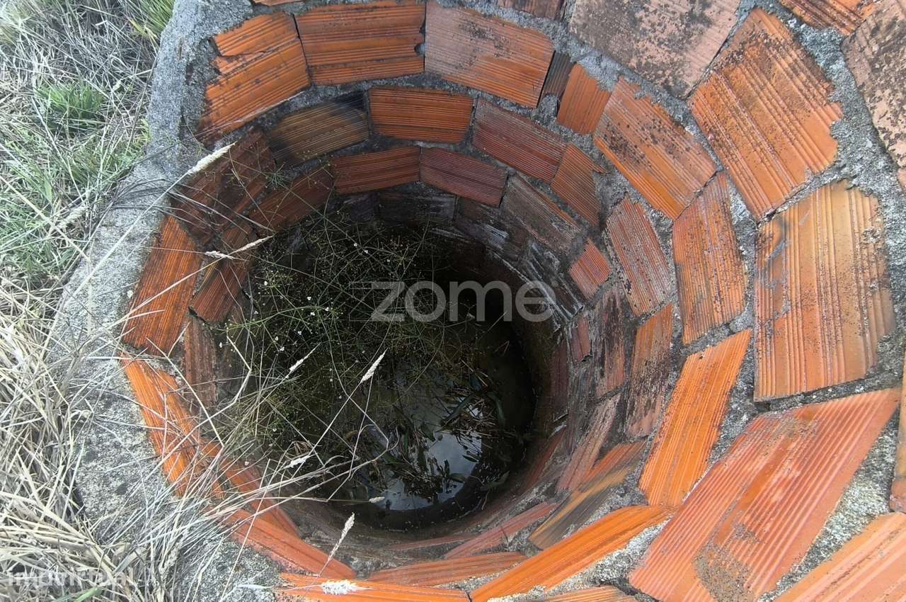 4 Terrenos Área Total de 20.778 m2 - Urbanizável (parcialmente)-7