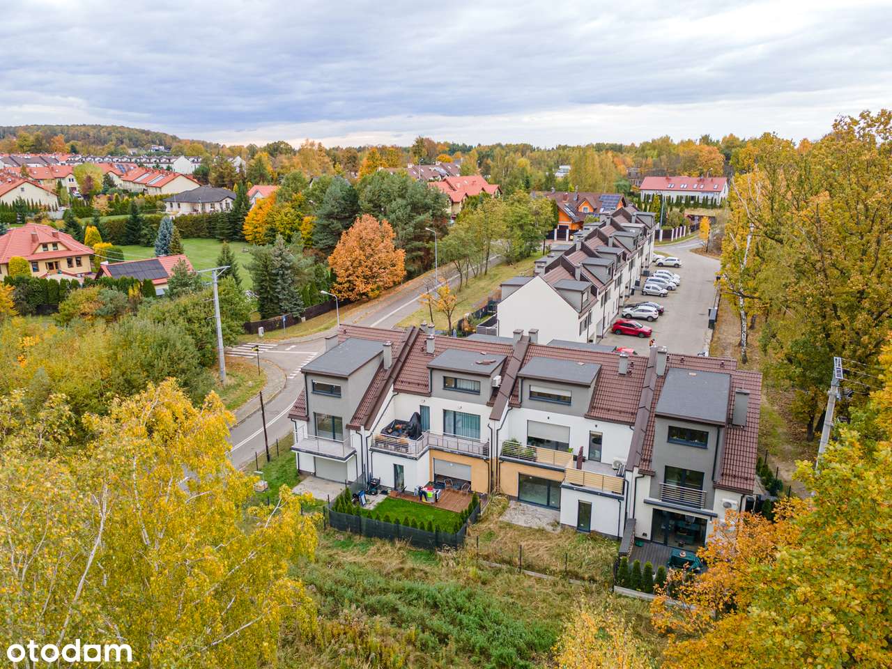 Dwa poziomy, super okolica. 126 m po podłodze..! - Pełny obrazek: 2/12