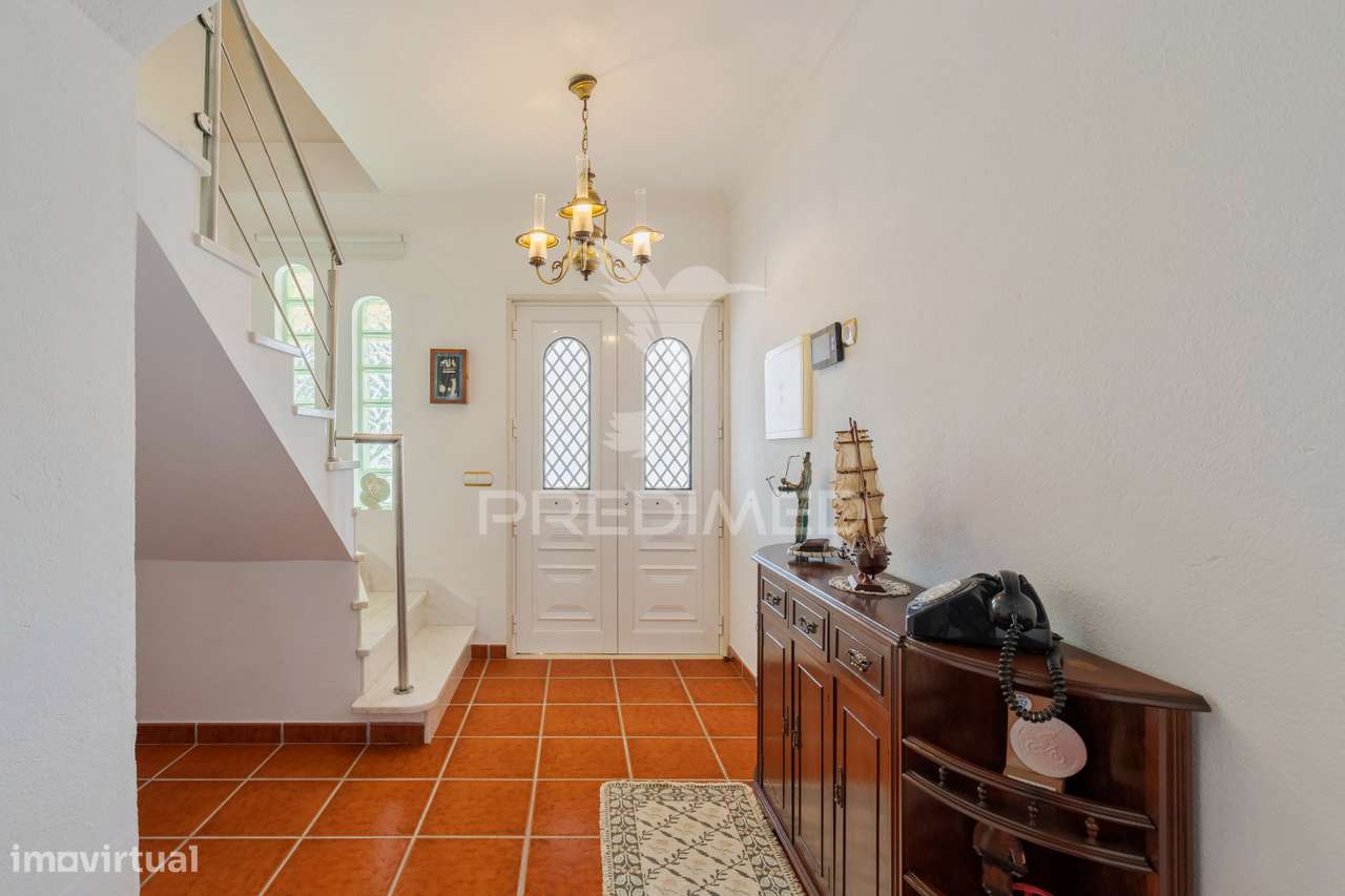 Encantadora Moradia T5 em Alcácer do Sal com terreno de 1540m2 em p... - Grande imagem: 4/35