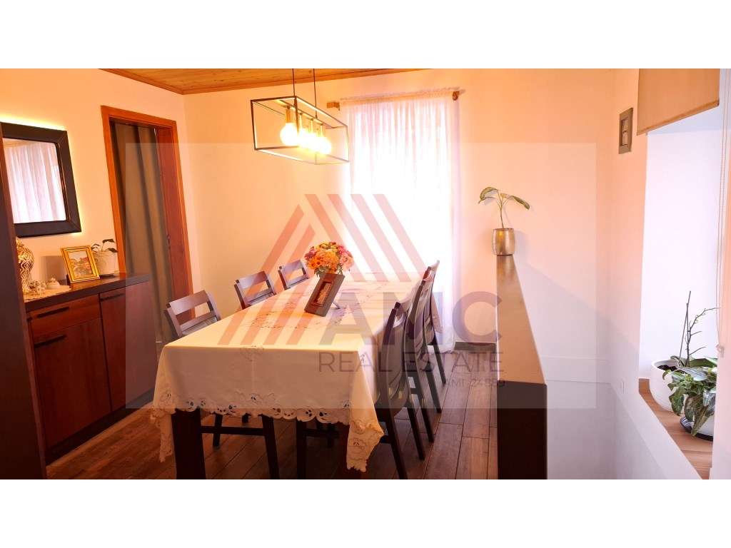 VENDE-SE EXCELENTE MORADIA NA CANDELÁRIA, MADALENA DO PICO-7