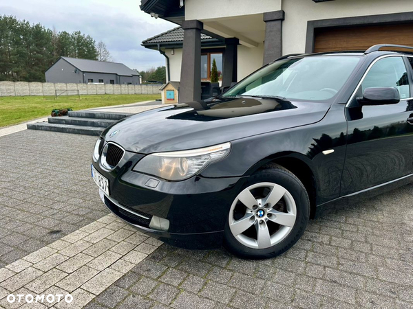 BMW Seria 5 520i Touring - 3