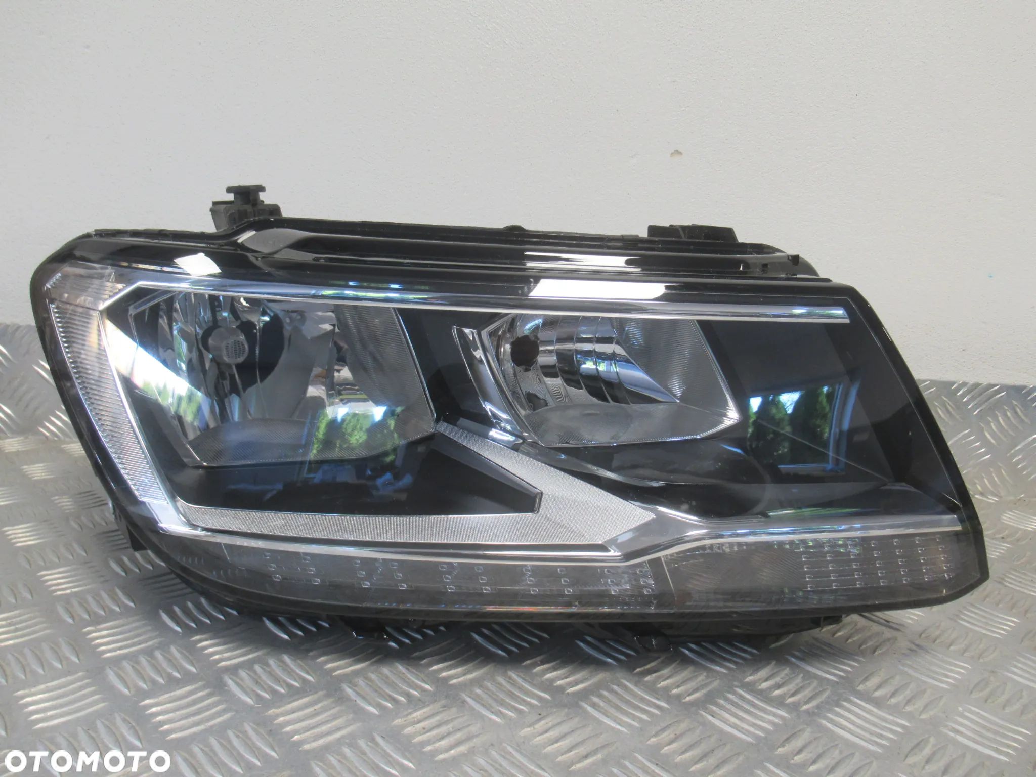LAMPA PRZEDNIA PRZÓD PRAWA VW TIGUAN II ALLSPACE H7 LED 5NN941006 2015-2020 - 1