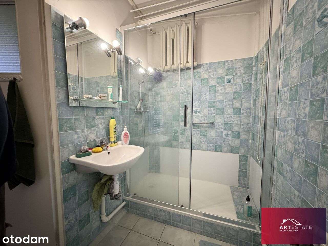 Przestronne 4-pokojowe mieszkanie z balkonem-16