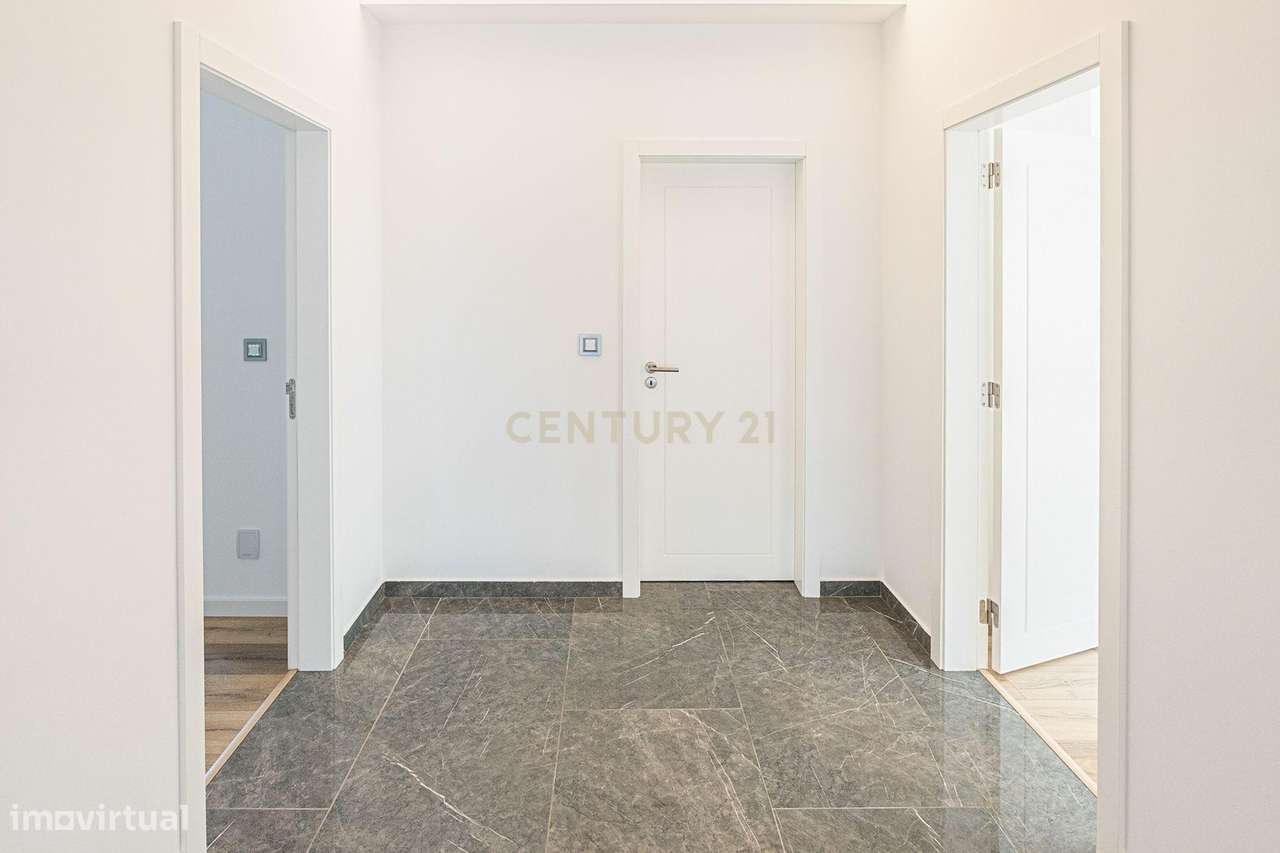 Moradia T6 de Luxo - 924 m² - Piscina -  São Pedro da Cadeira - Nova-21