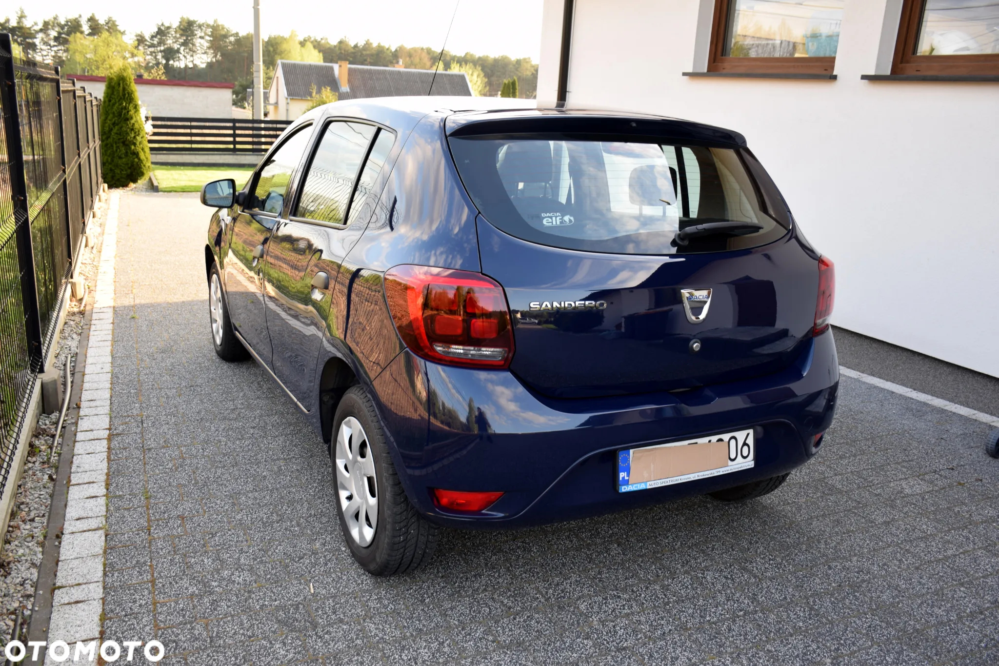 Dacia Sandero - 10