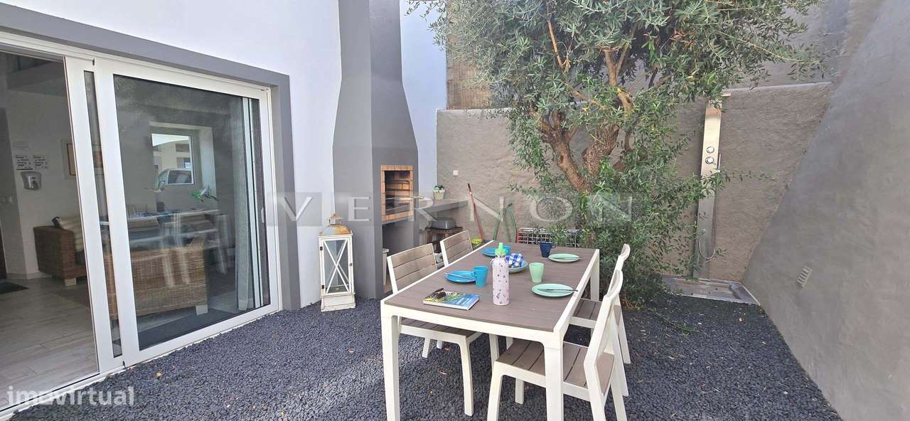 Algarve Carvoeiro para venda Moradia Tradicional Renovada na Praia do-9