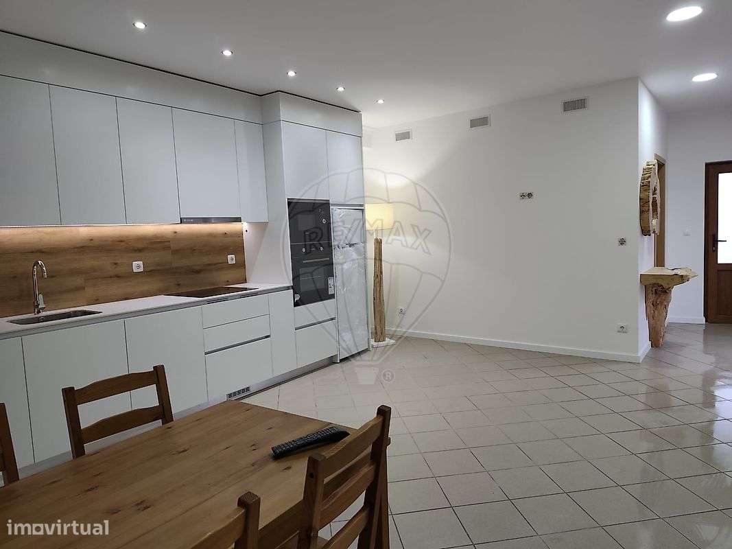 Moradia T1 para arrendamento - Grande imagem: 4/10