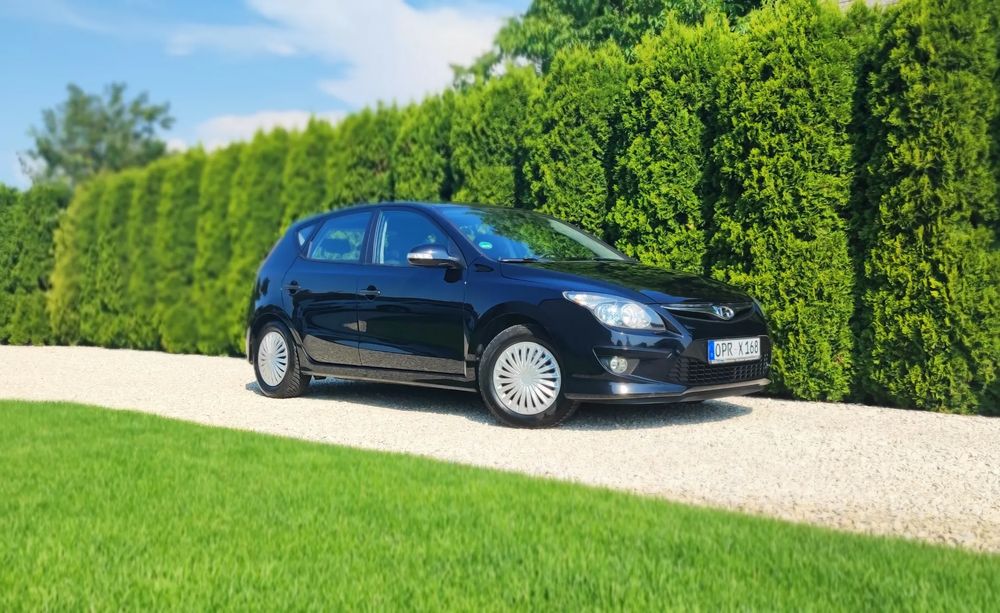 Hyundai i30 I (2007-2012) 1.4 Edition Plus 2011
