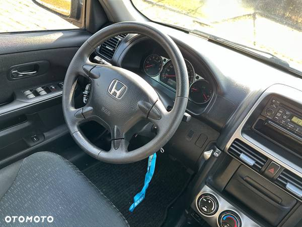 Honda CR-V 2.0 LS - 23
